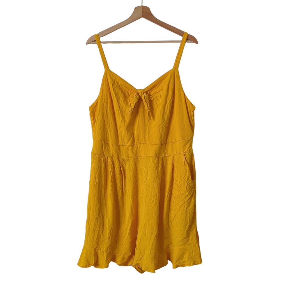 Torrid Romper Womens 2 2X Yellow Sunshine Bright Tie Front Pockets‎ Ruffle Smock